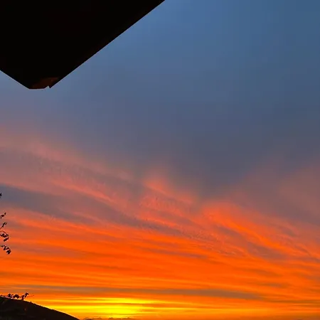 Apartamento Prezioso Con Vista Mozzafiato - Casa Enrica